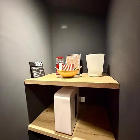 Cinemus, Nid Douillet Avec Cinema Prive Apartment Bourgoin-Jallieu
