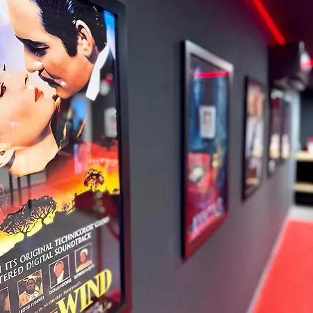 Cinemus, Nid Douillet Avec Cinema Prive Bourgoin-Jallieu